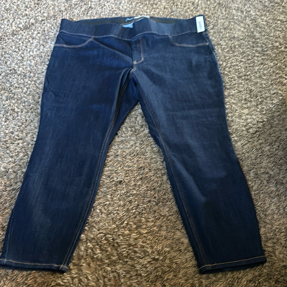 Old Navy mid-rise Rockstar Super Skinny Jeggings